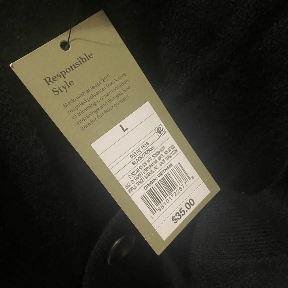 Men’s L Large Lot Sweater Shirts Shorts ($72 plus retail) - Picture 11 of 12